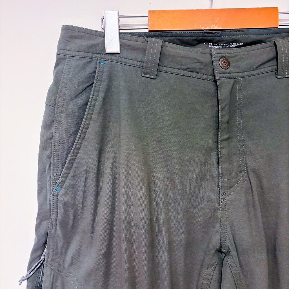 COLUMBIA Khaki Omni-Shield Convertible Pants - Picture 10 of 14